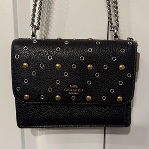 Coach

MINI KLARE CROSSBODY BAG WITH RIVETS